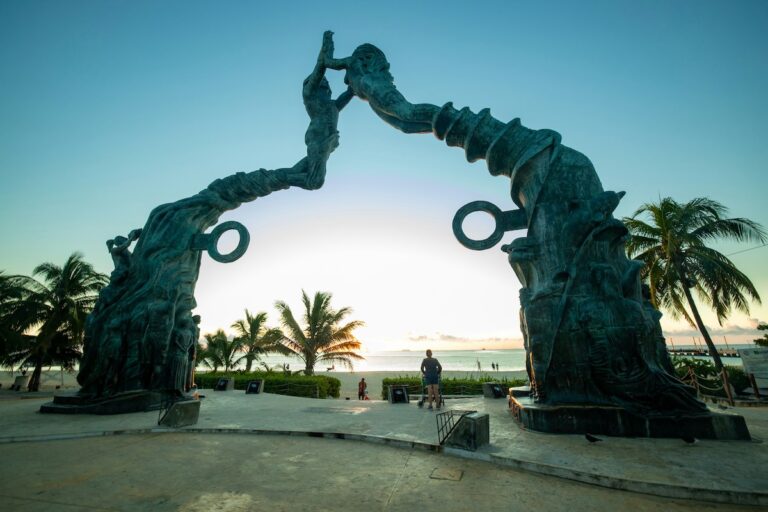 Traveling from Cancun to Playa del Carmen: A Comprehensive Guide