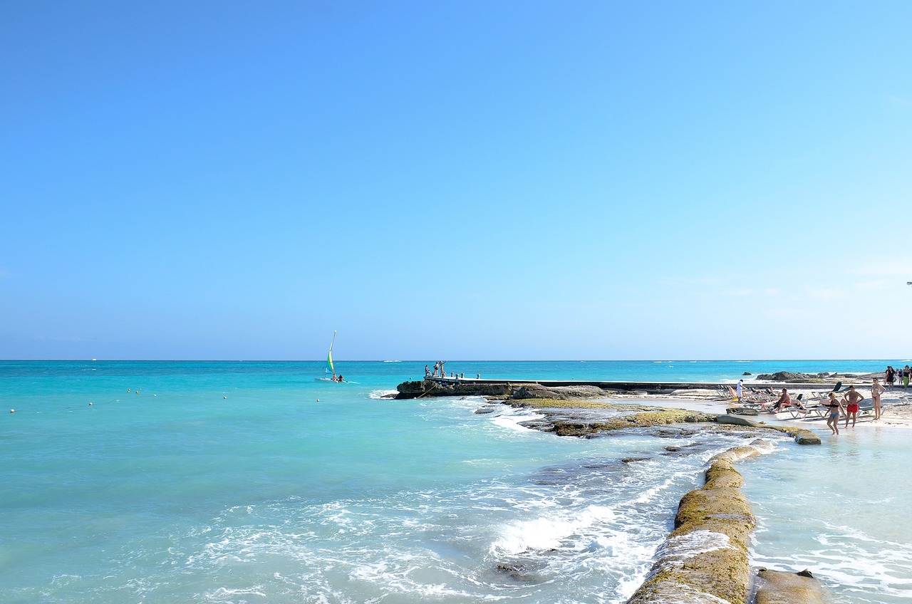 cancun travel cheap flights